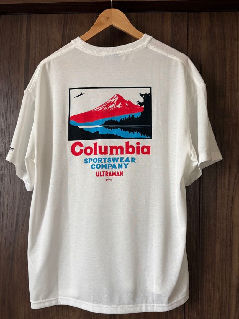 【希少】Columbia ウルトラマン　コラボTシャツ