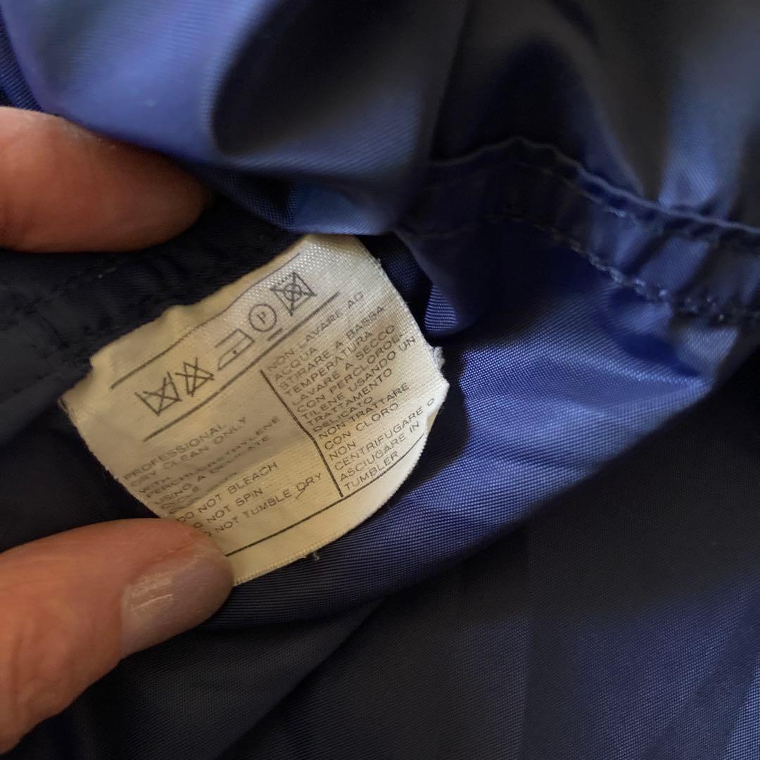 フェラガモ　ネイビー パッカブル　レインコート ベルト付きステンカラーコート