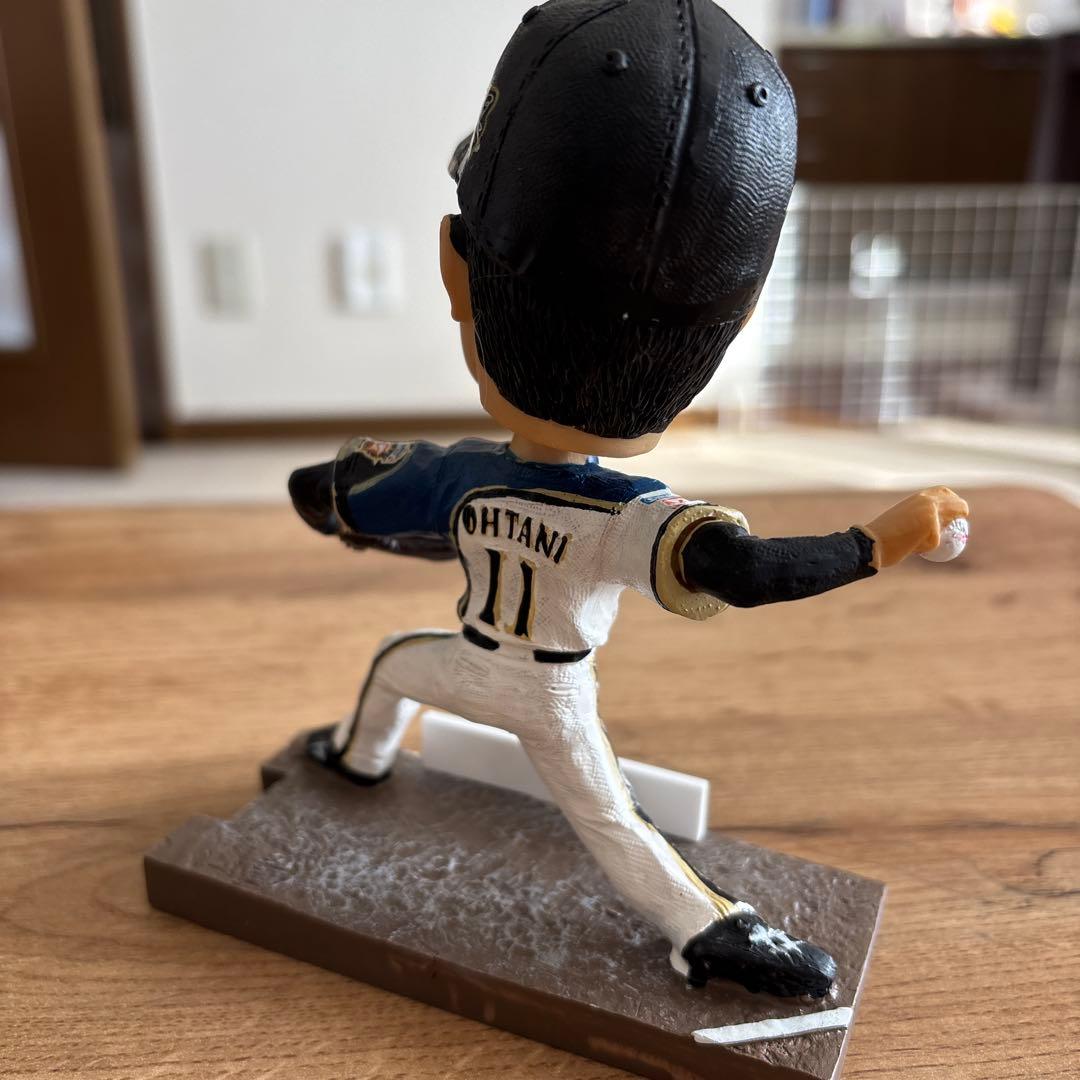 大谷翔平 フィギュア 投球ポーズ