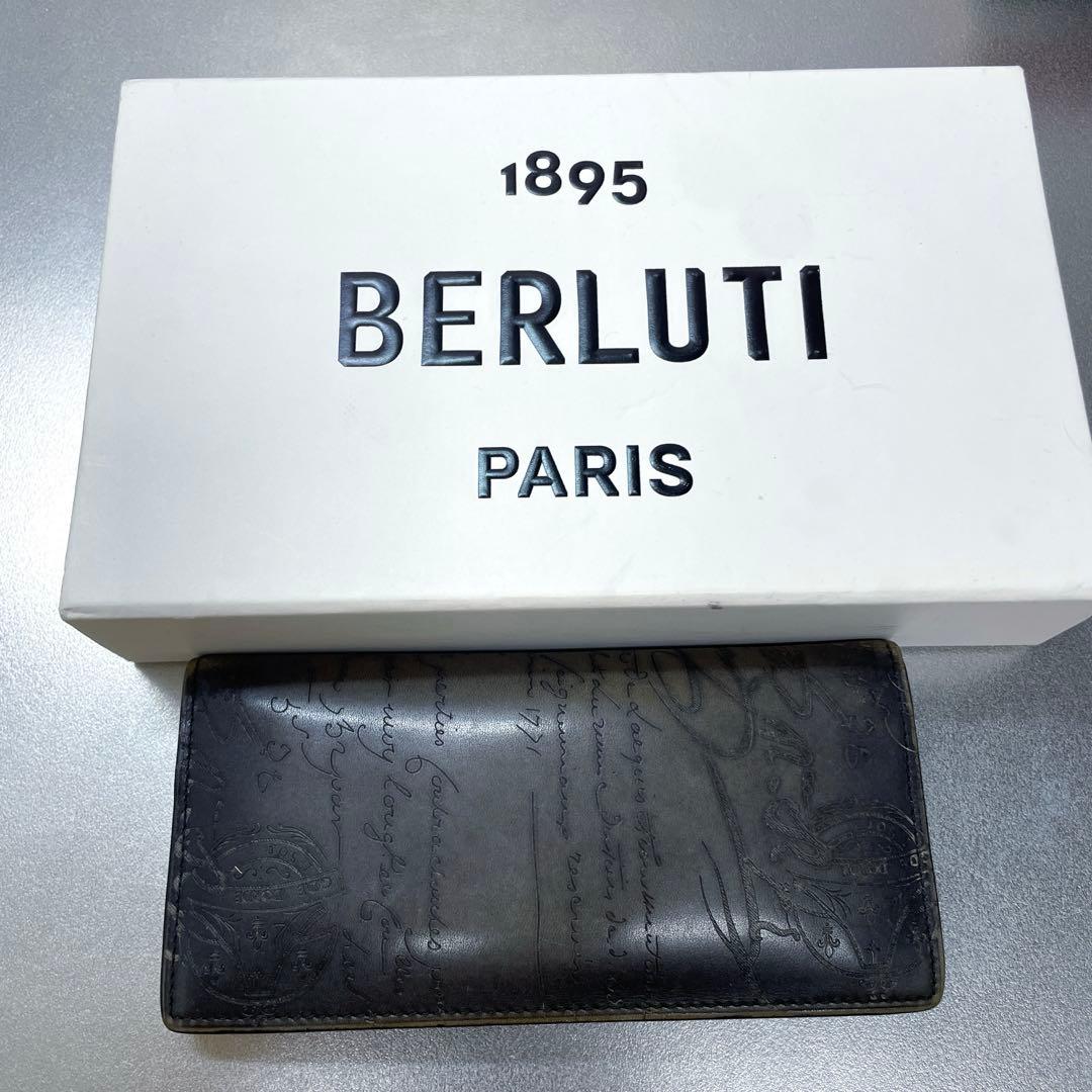 Berluti ベルルッティ サンタル フラップ 長財布 中古 折り目スレあり