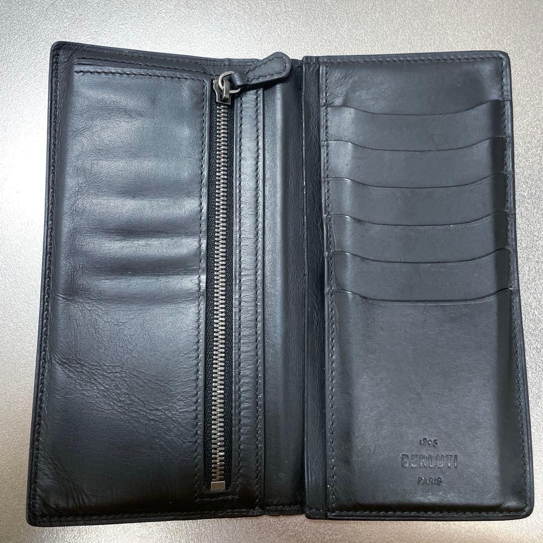 Berluti ベルルッティ サンタル フラップ 長財布 中古 折り目スレあり