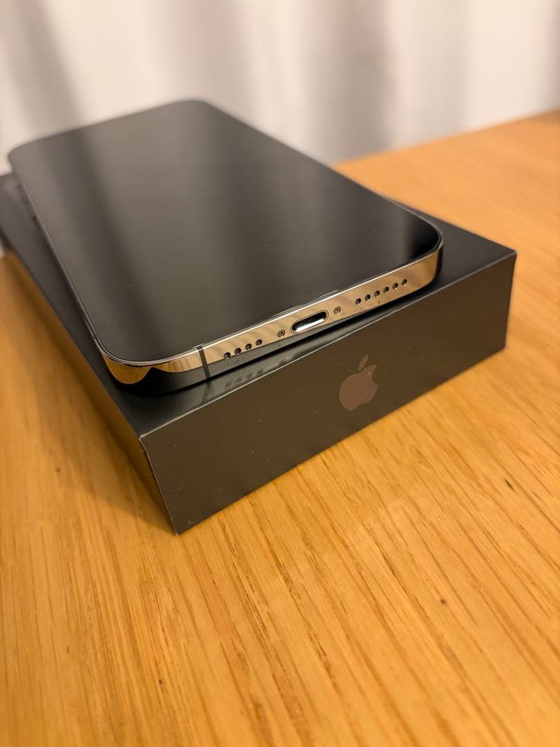 iPhone 13 Pro Max 128GB グラファイト SIMフリー