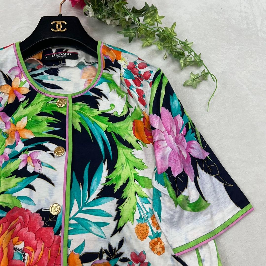 J10 美品 M レオナール 花柄 金ボタン 半袖 シャツ レディース
