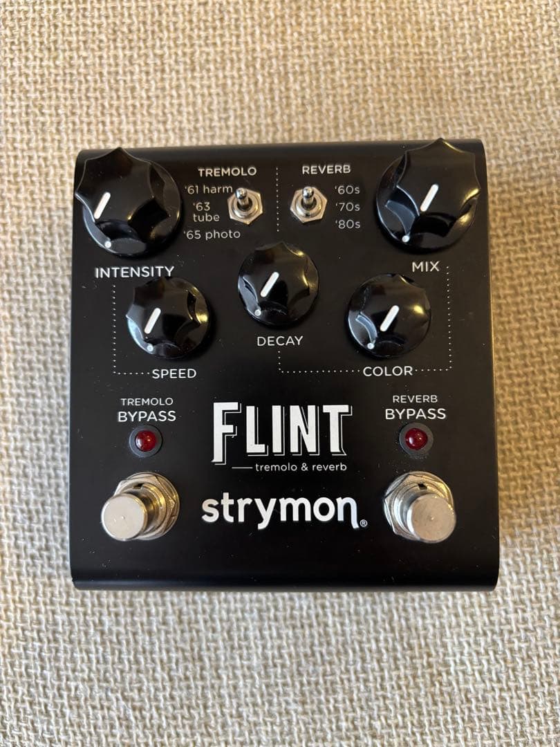 Strymon Flint V1 限定版 black knob Edition