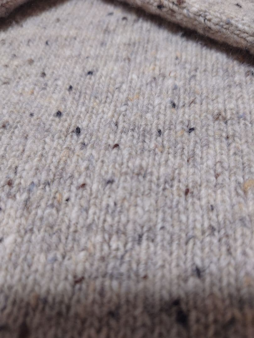 MARGARET HOWELL ドネガルウール　スコットランド製　ニット