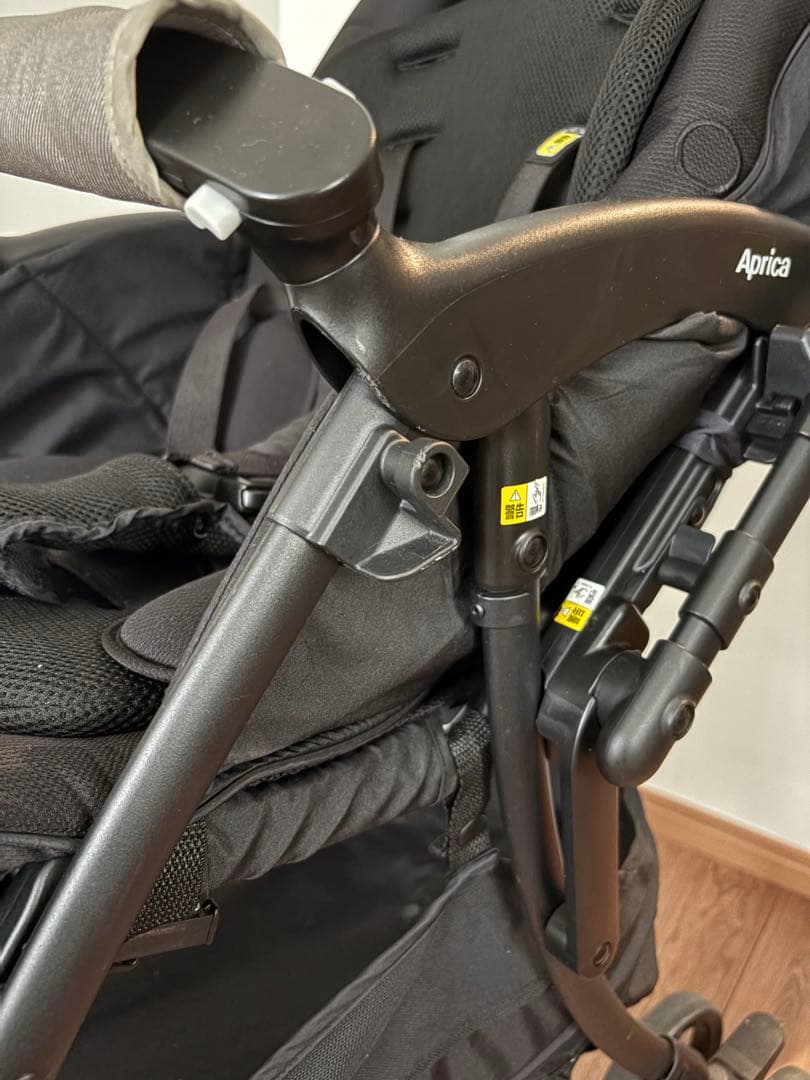 今だけ特別値下げ！2024年製 ラクーナクッションフリープラス AC