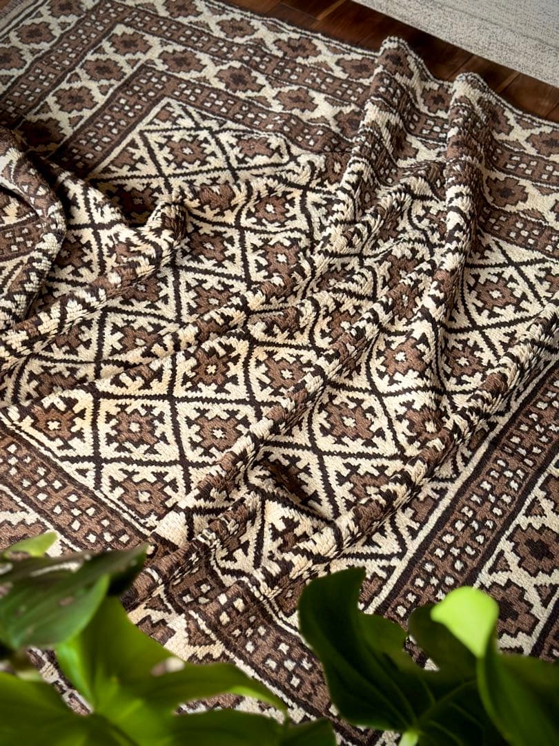 トライバルラグ　ヴィンテージラグ　タイマニ　バルーチ　プリミティブアート　美品