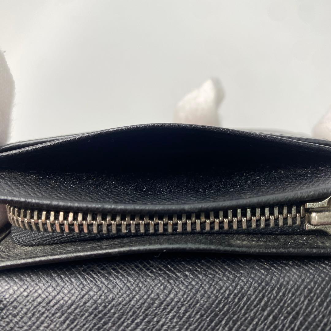 美品 ルイ ヴィトン LOUIS VUITTON タイガ コンパクトウォレット