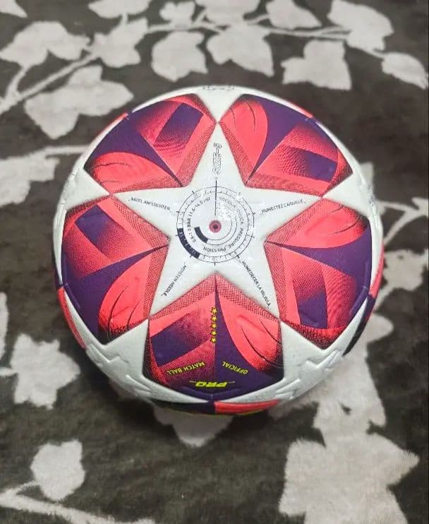 adidas UEFAチャンピオンズリーグ プロ ボール