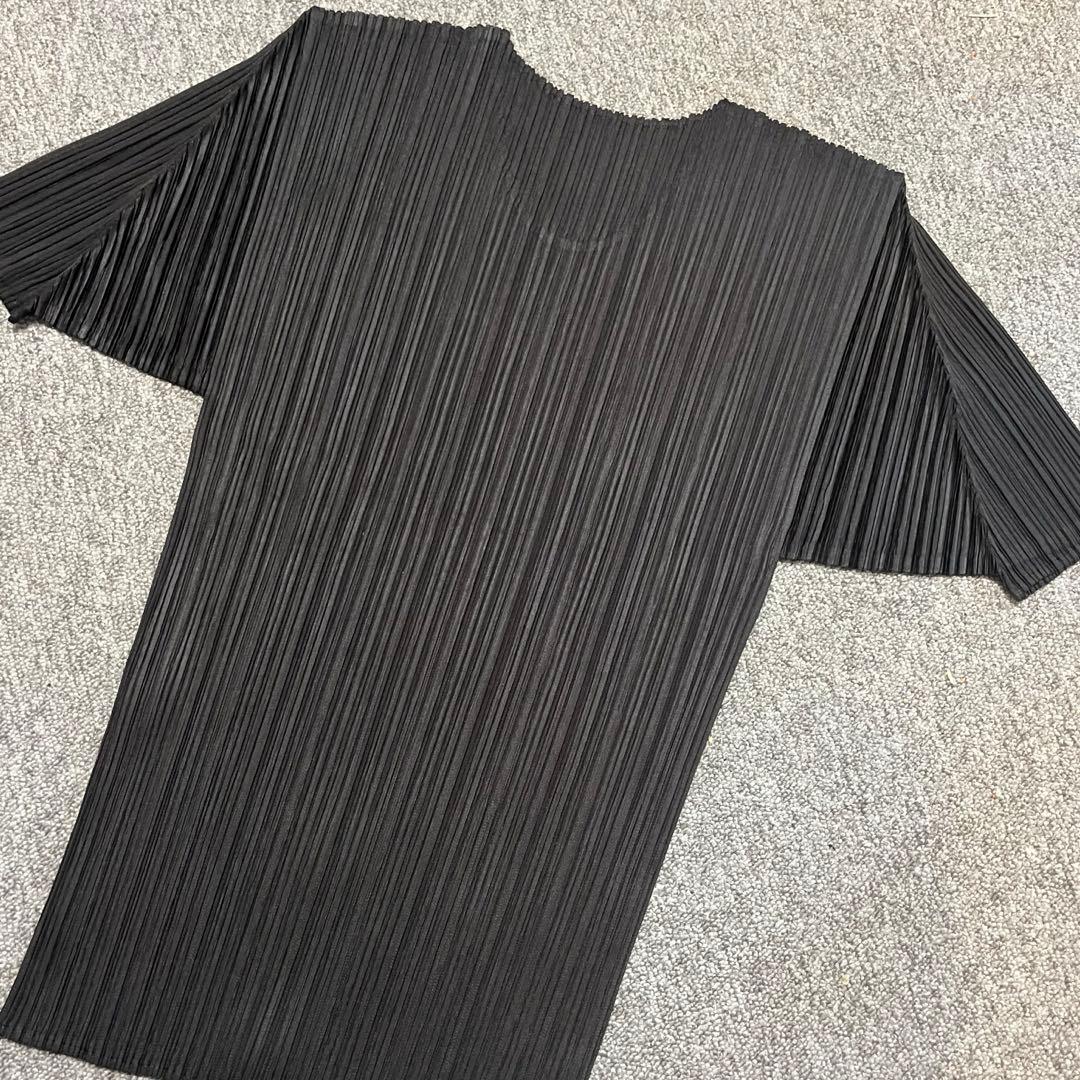 PLEATS PLEASE プリーツプリーズ　半袖　カットソー　Tシャツ