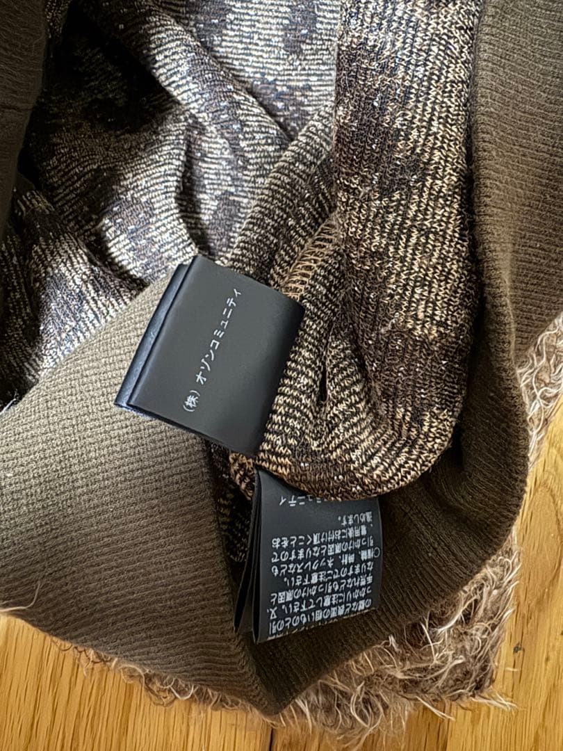 ヒステリックグラマー　VARSITY LOGO刺繍オフタートルプルオーバー