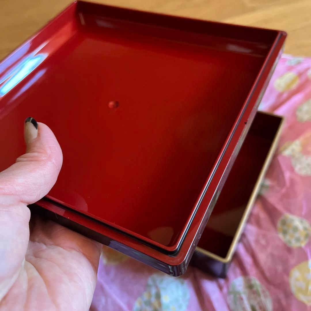 キティちゃんタツ重箱