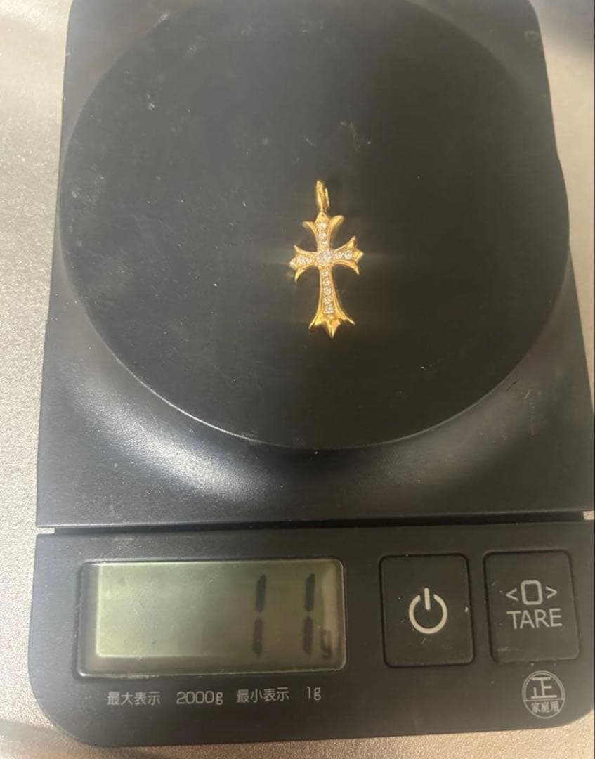 材質22k ダイヤ　クロスペンダント