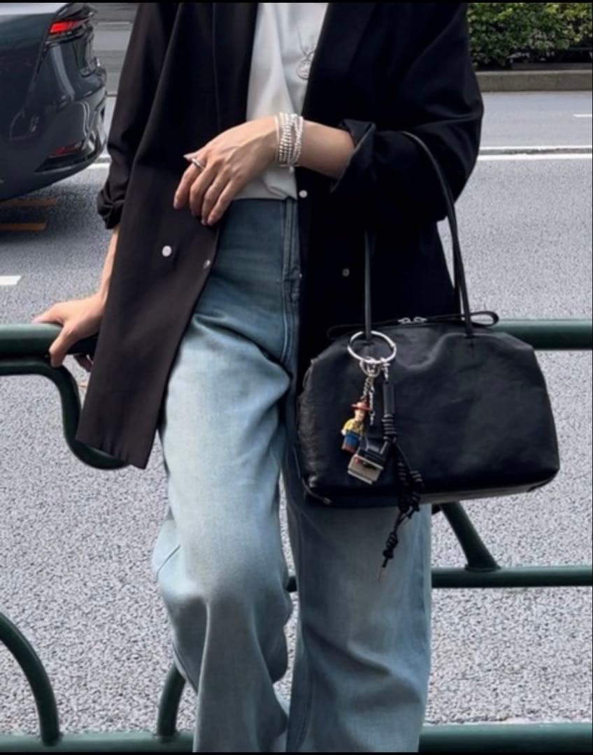 イアパピヨネ　ロングハンドルボストンバッグ　ショルダーバッグ