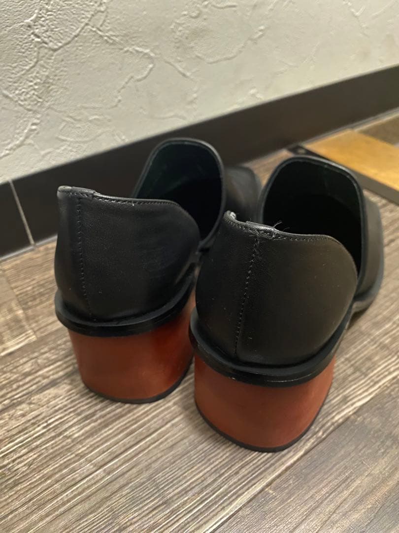 最後値下げ　LANVIN en Bleu スクエアトゥサイドオープンパンプス