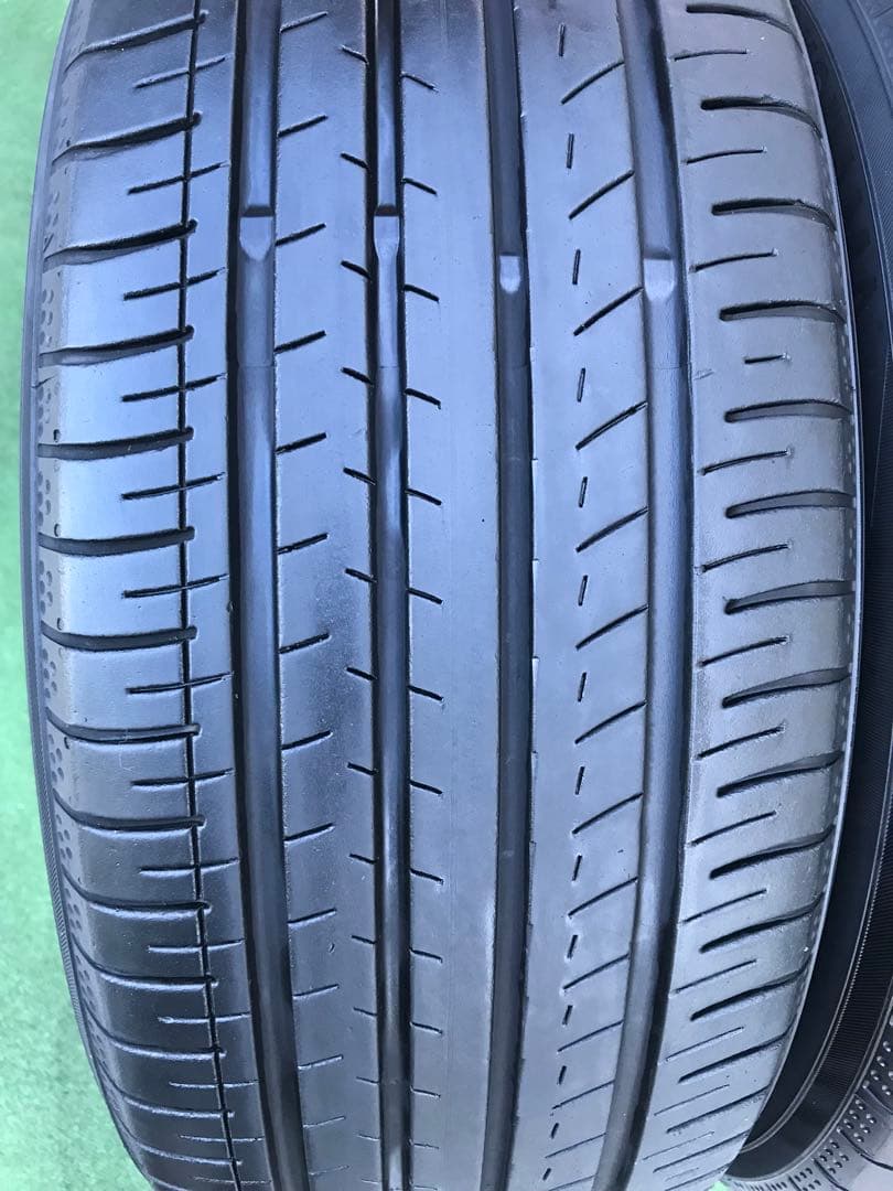 225/45 R18 YOKOHAMA BluEarth-GT AE51、4本