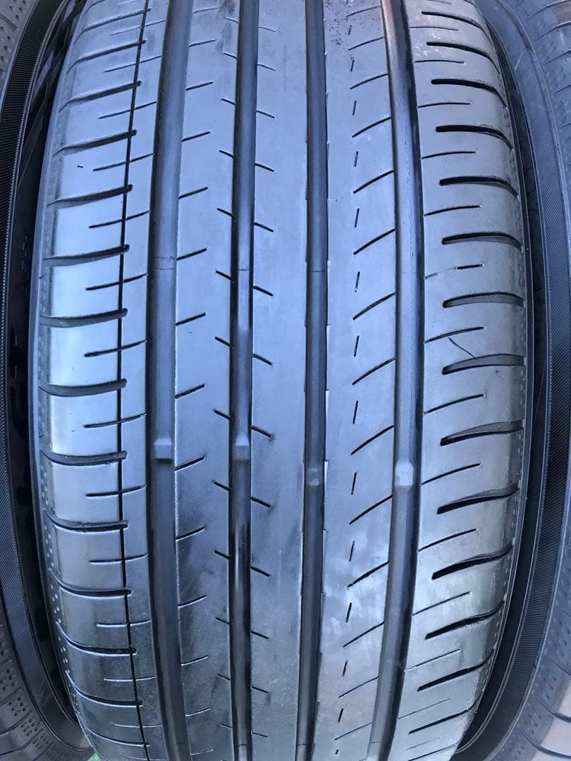 225/45 R18 YOKOHAMA BluEarth-GT AE51、4本