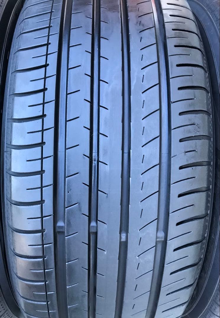 225/45 R18 YOKOHAMA BluEarth-GT AE51、4本