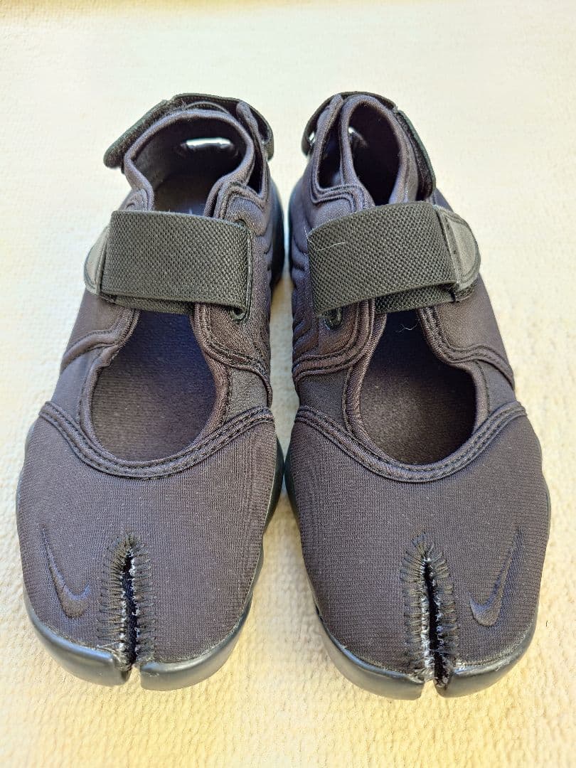 NIKE　エアリフト　24cm