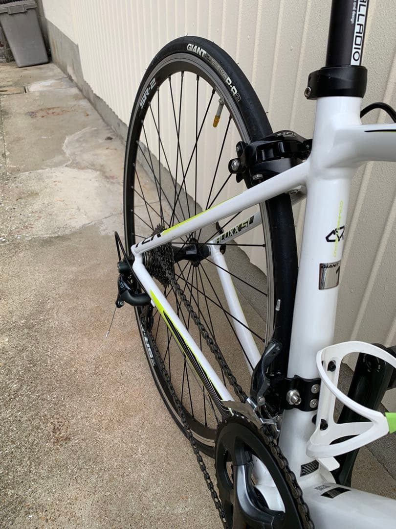 ロードバイク アルミフレーム　GAIANT