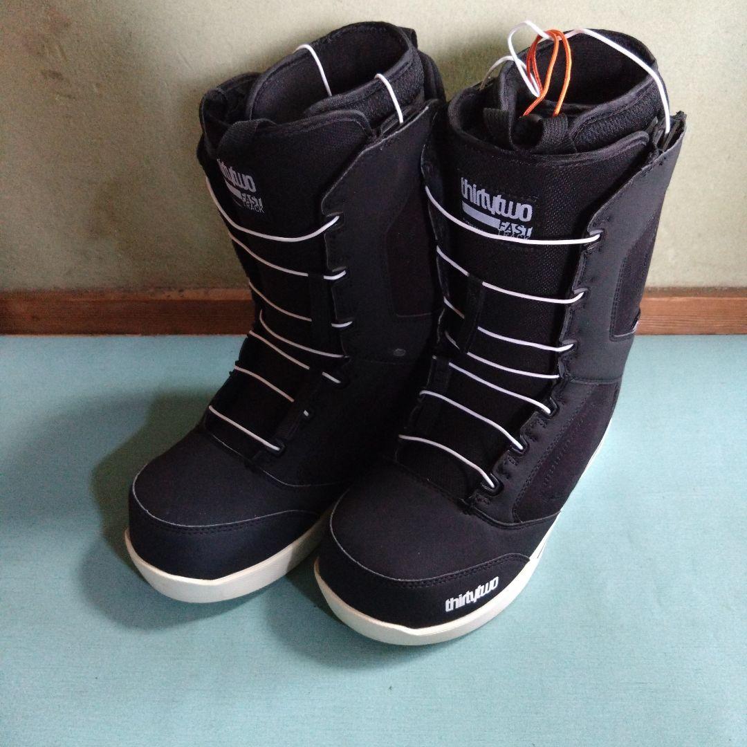 サーティーツー　スノーボード　サイズ27.5センチ