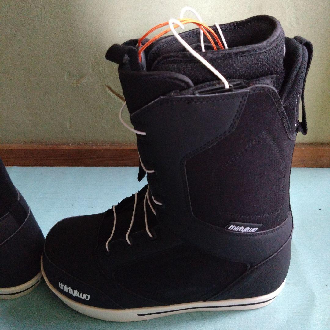 サーティーツー　スノーボード　サイズ27.5センチ