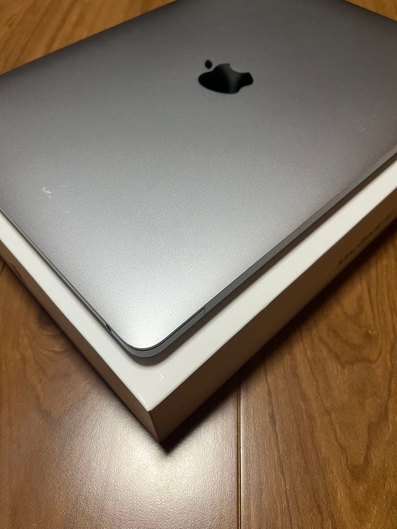 MacBook Air 13inch スペースグレー