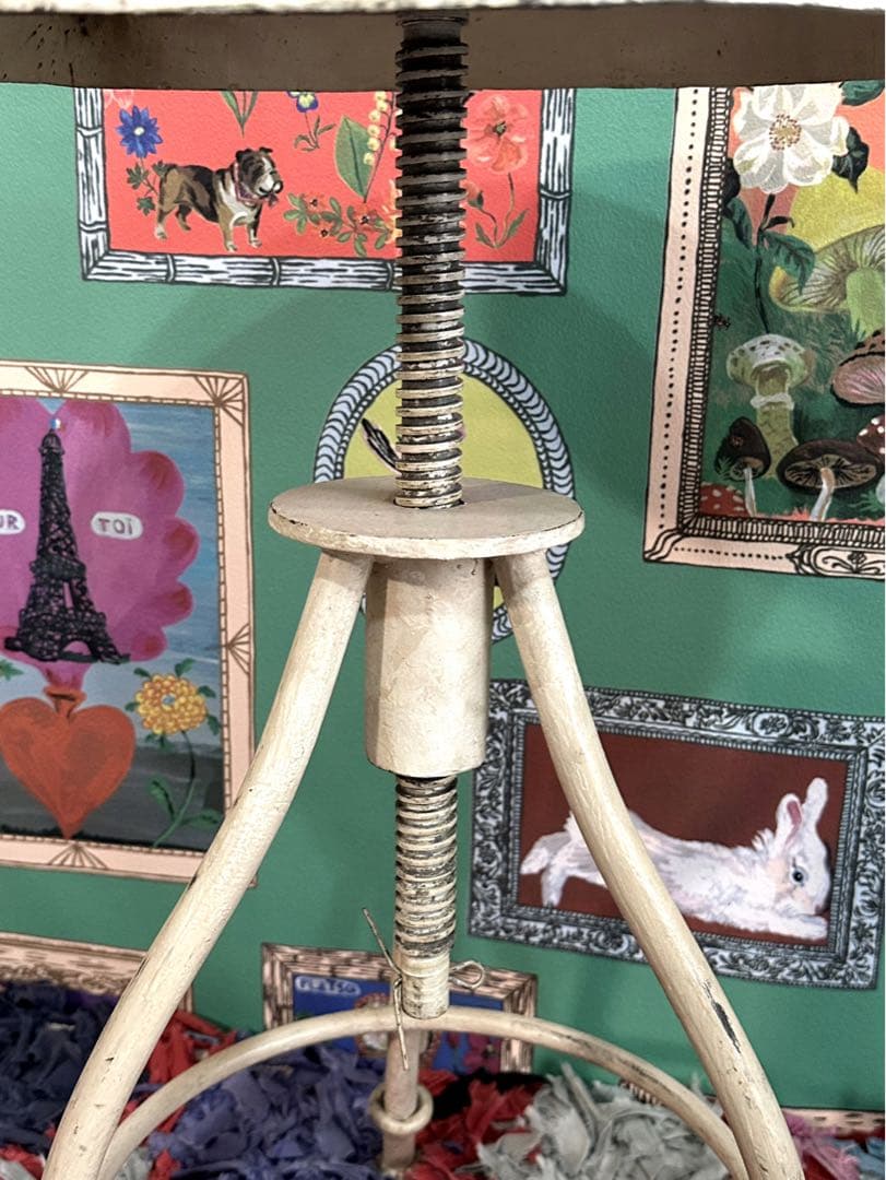 フランス製　昇降スチールチェア　アイアンスツール　インダストリアル　アンティーク