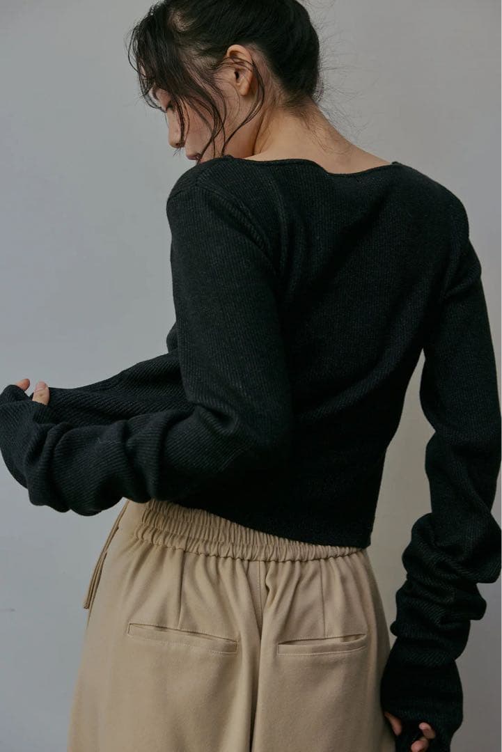 【andequal】docking lib knit新品未使用