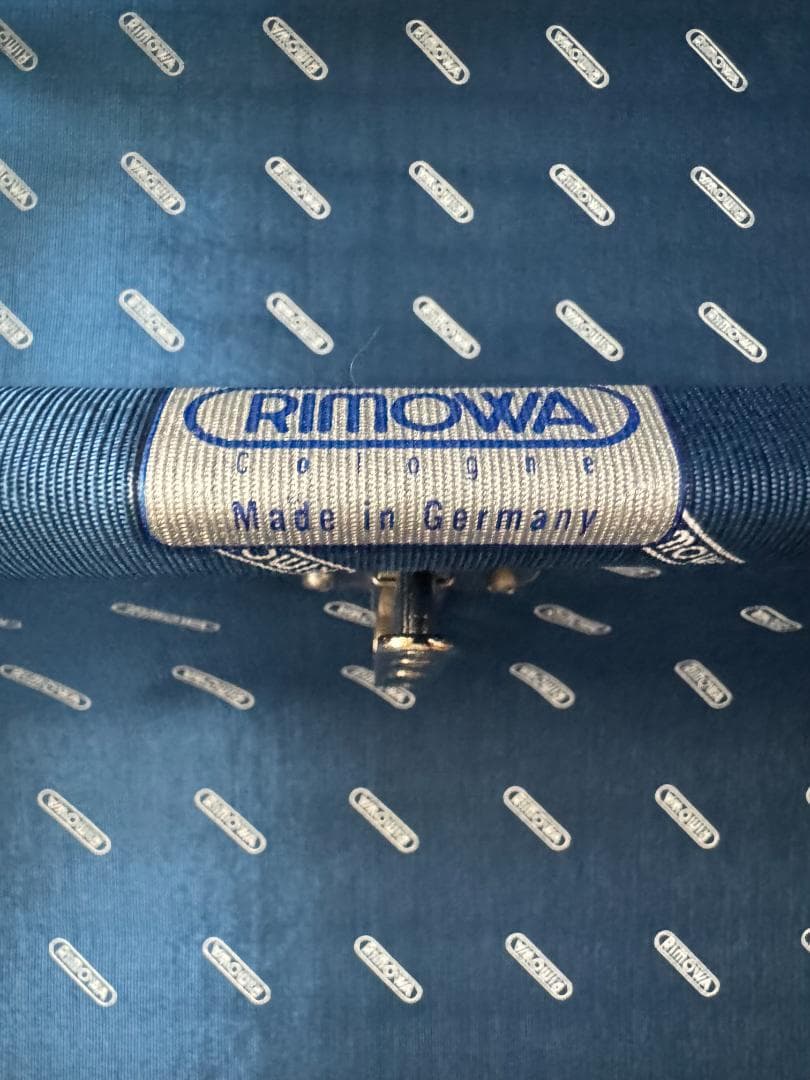 大幅値下・廃番青ロゴ・希少トップハンドルモデル・RIMOWA （98〜100L）