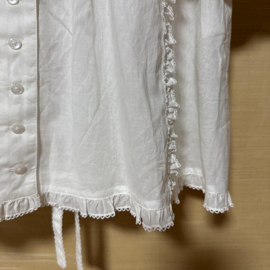 新品未使用　ピンクハウスラビット刺繍ブラウス　シロ