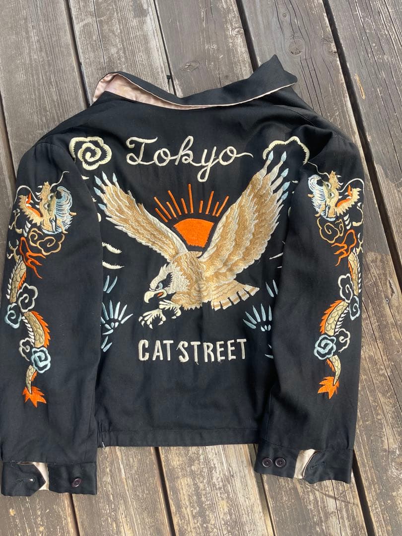 クリームソーダ　ピンクドラゴン　スカジャン