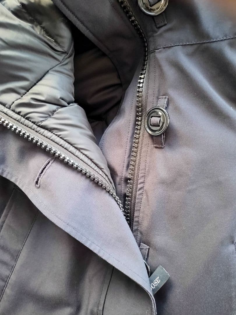 りん☆美品☆カナダグース　レディース　ダウンジャケット　ブラック　XS