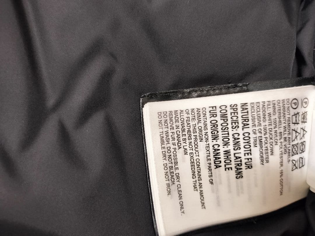 りん☆美品☆カナダグース　レディース　ダウンジャケット　ブラック　XS