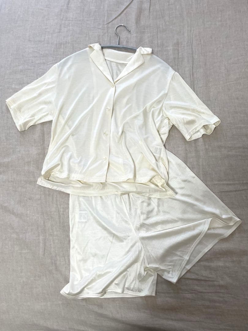 lounge WRAY　シルクナイトウェア　セットアップ