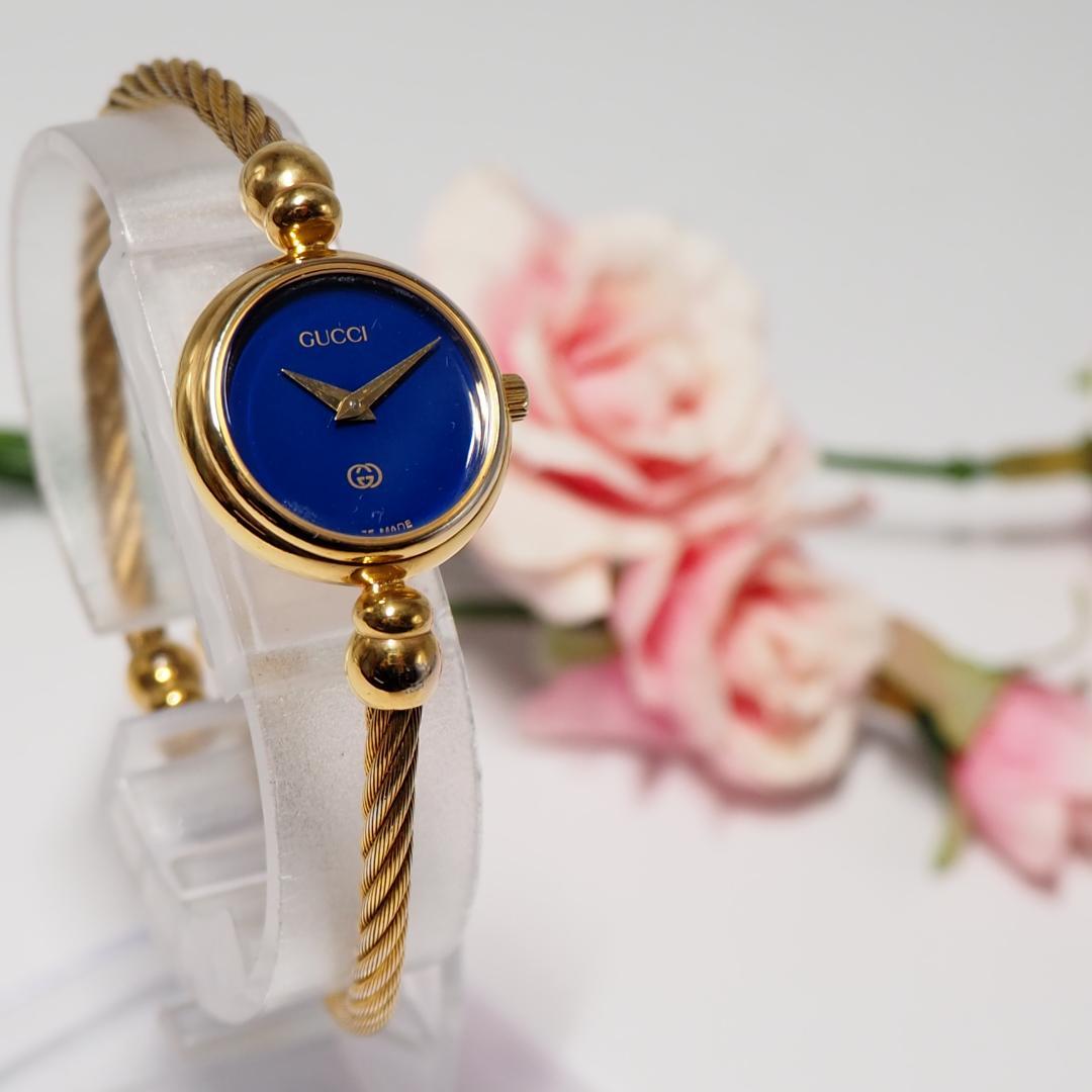 美品 グッチ GUCCI バングルウォッチ ネイビー文字盤 腕時計 F608