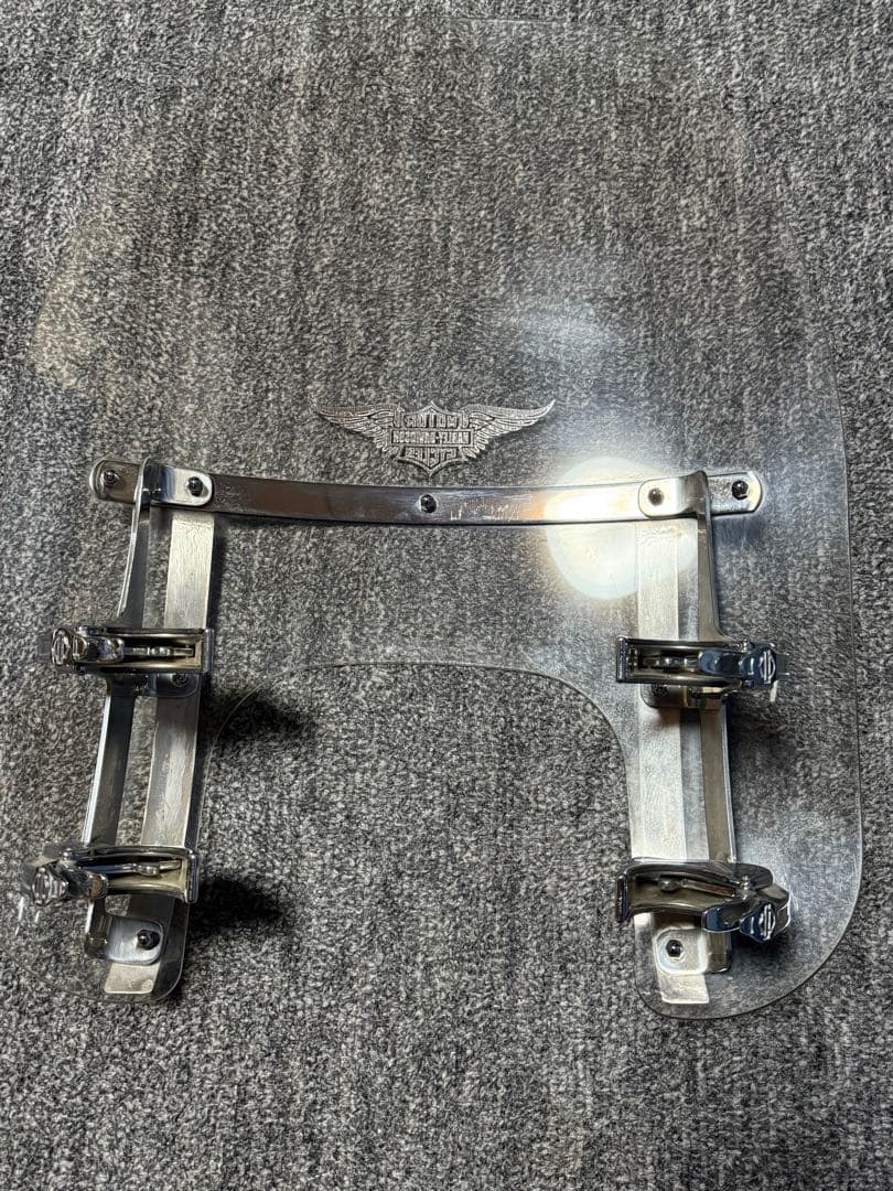 ハーレー ソフテイル ストリートボブ外し 純正 スクリーン クイックリリース付き