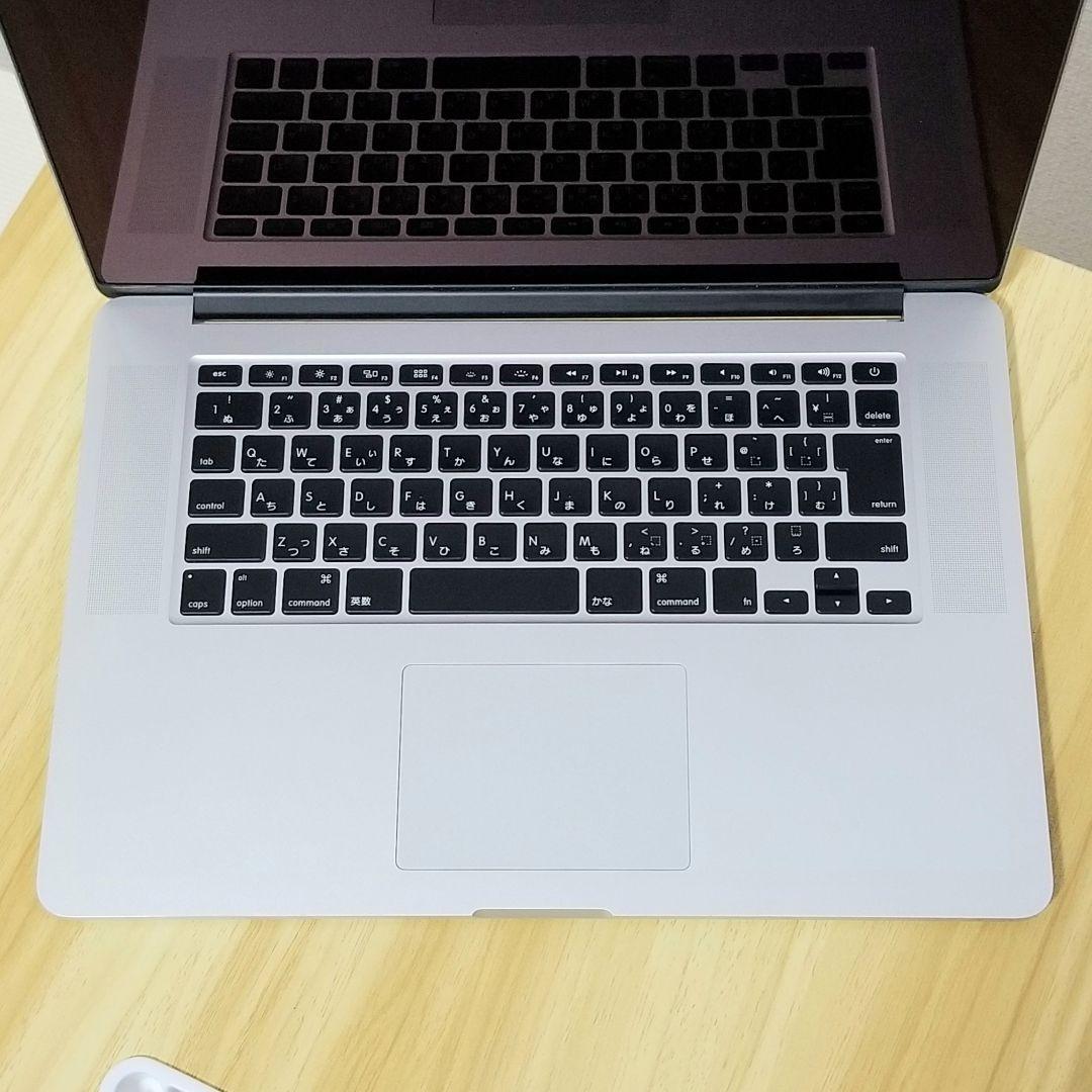 美品 Macbook Pro 15インチ i7/16GB/SSD256GB