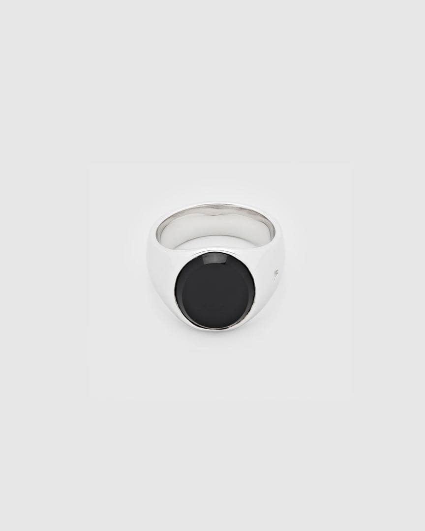 アクセサリー TOMWOOD / Oval Polished Black Onyx Ring