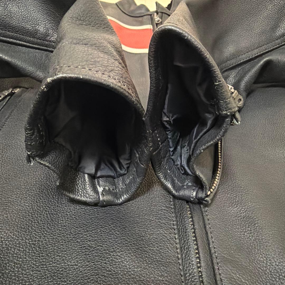 ハーレーダビッドソン 　革ジャン　Sサイズ