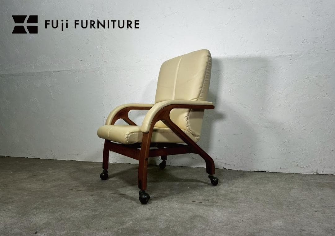 『FUJIFURNTURE』富士ファニチア リクライニングチェアRWcha114