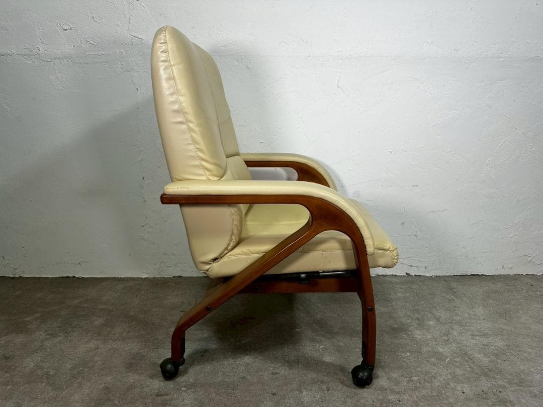 『FUJIFURNTURE』富士ファニチア リクライニングチェアRWcha114