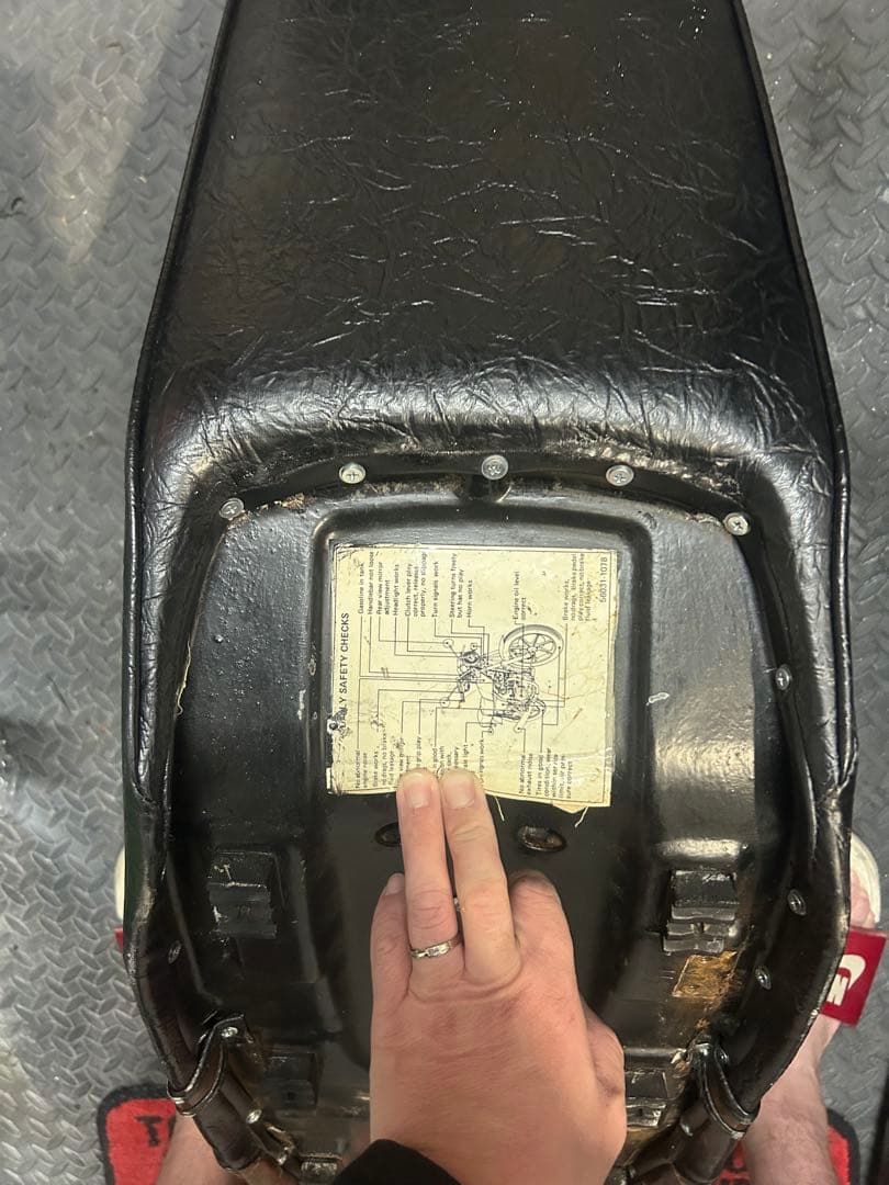 z250ft三段シート大川、カワグチ