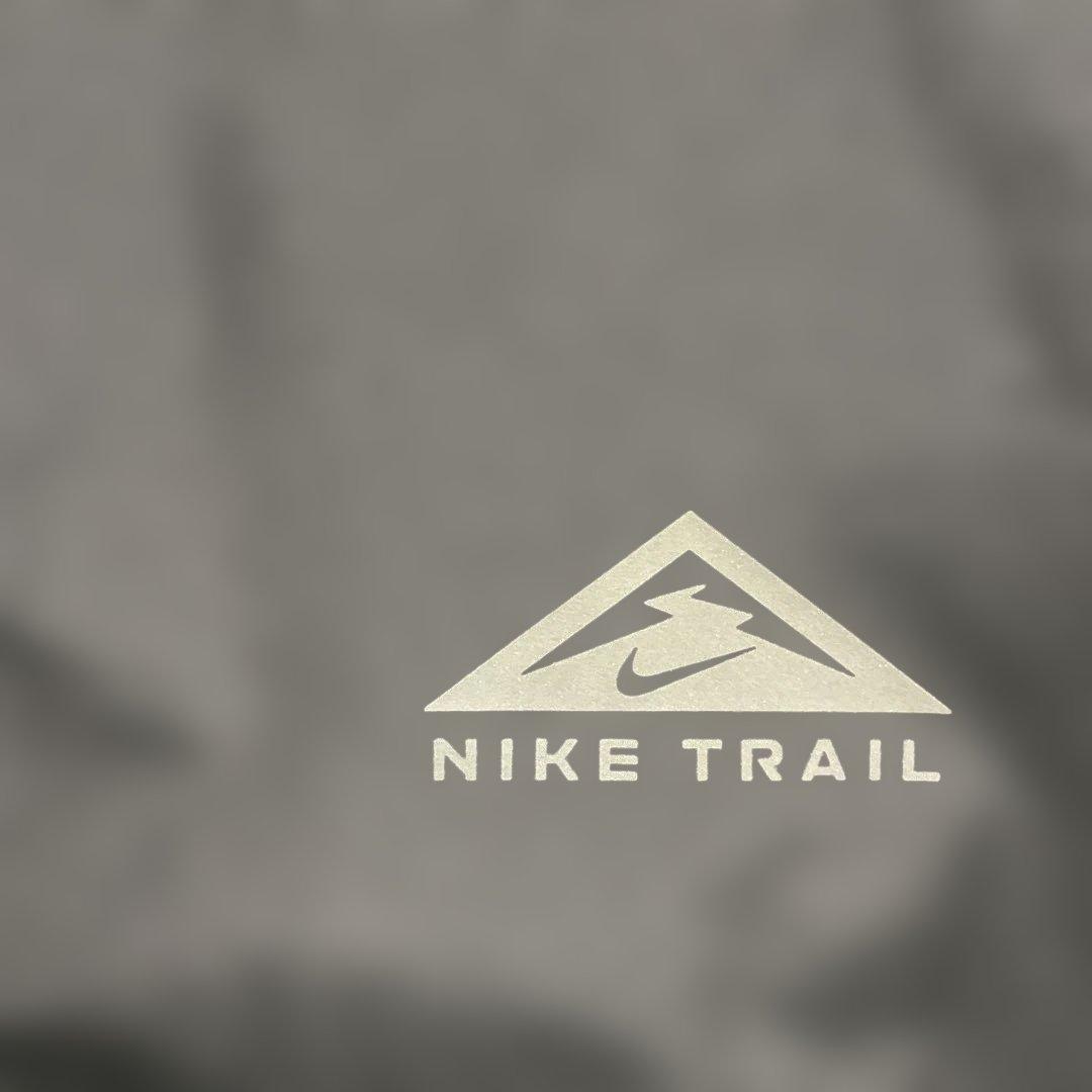 新品　NIKE TRAIL GORE-TEX GTXトレイルフーディ　Lサイズ