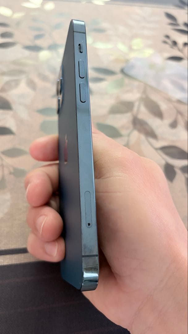 【超美品】iPhone 12 pro パシフィックブルー 256GB 箱付き