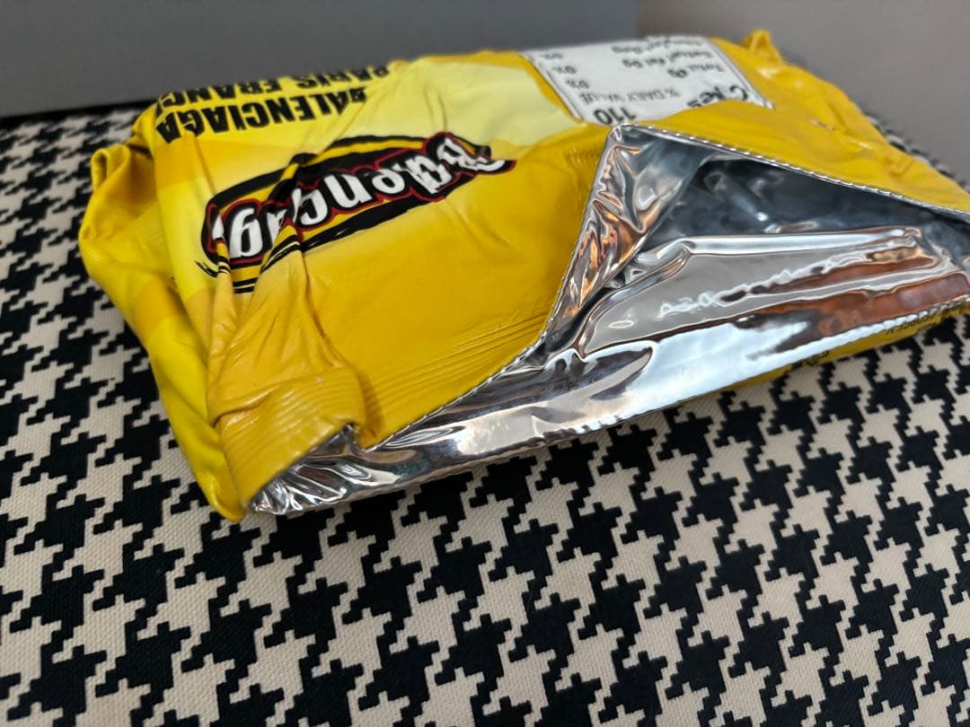 BALENCIAGA チップス クラッチウォレット グロッシーカーフスキン