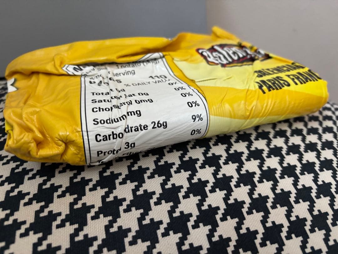 BALENCIAGA チップス クラッチウォレット グロッシーカーフスキン