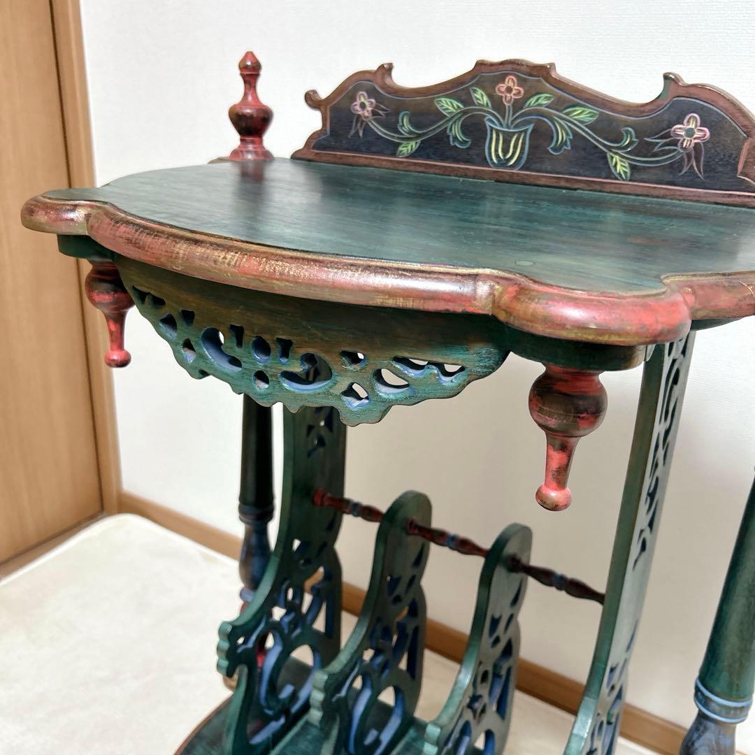 希少 英国 19世紀 彩飾ラック付 サイドテーブル 彫刻 19世紀〜1950s