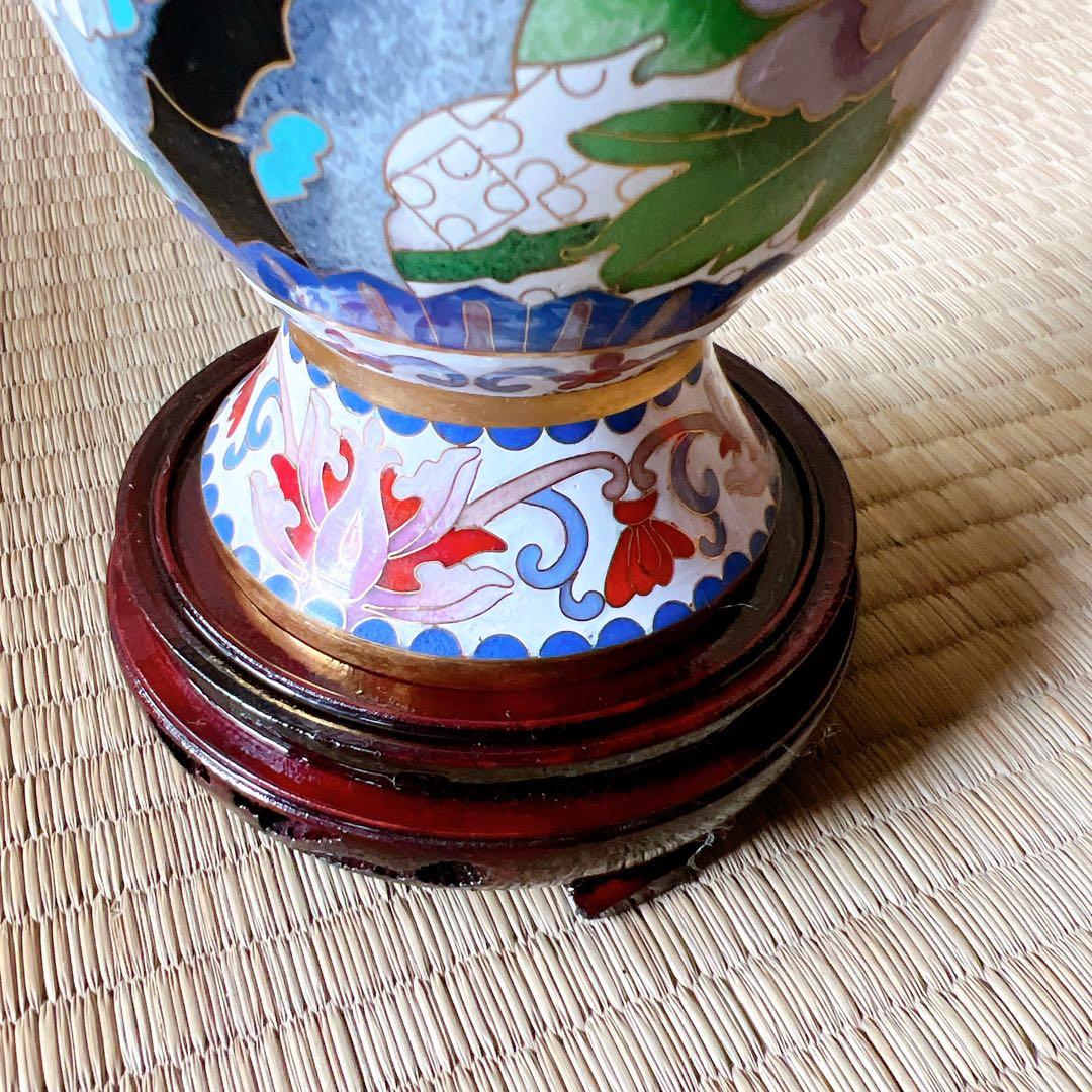 中国古美術 七宝焼　　色絵花鳥柄花瓶　花器　フラワ－ベ－ス　台座・箱付き