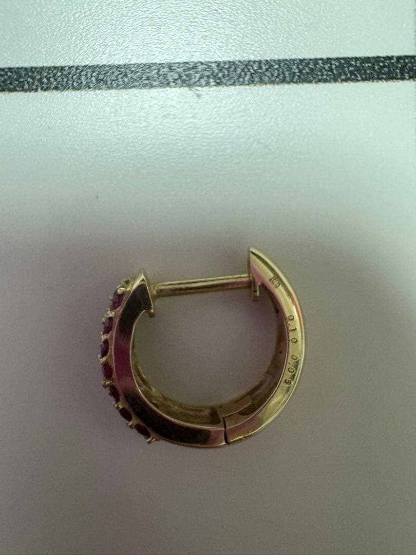 ルビー　ダイヤモンド　フープピアス